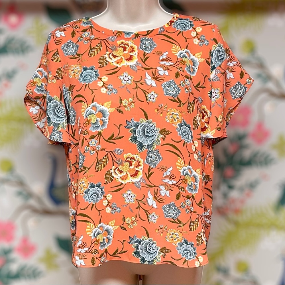 LOFT Floral Top